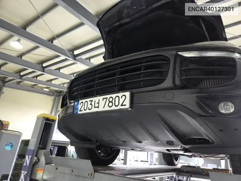 Porsche Cayenne 2015 года выпуска