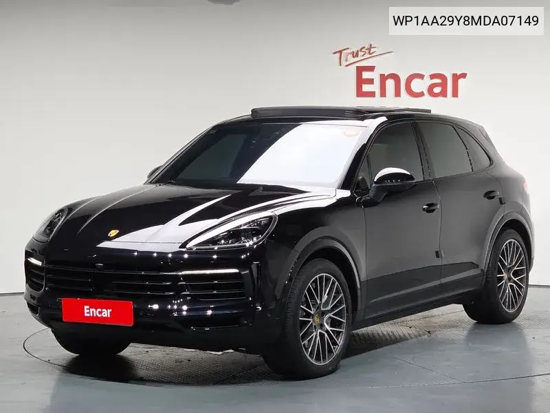 Porsche Cayenne 2021 года выпуска