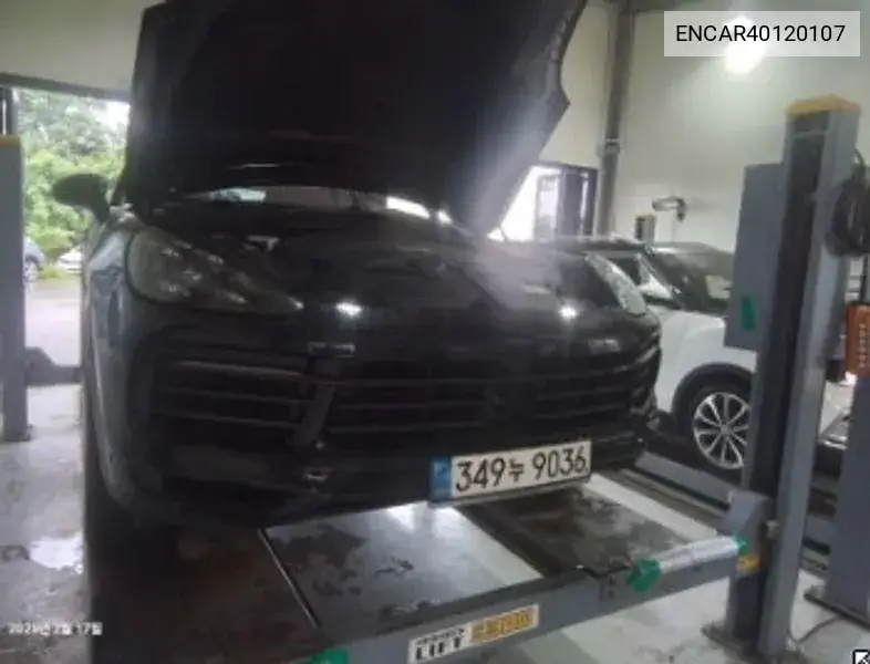 Porsche Cayenne 2022 года выпуска