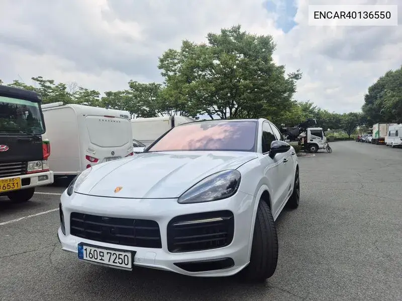 Porsche Cayenne 2022 года выпуска