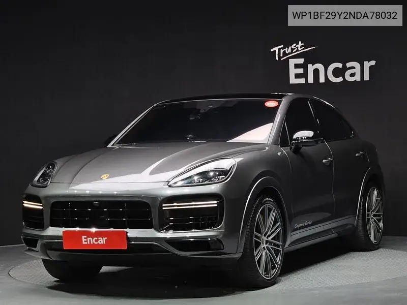 Porsche Cayenne 2022 года выпуска