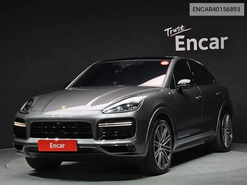 Porsche Cayenne 2022 года выпуска