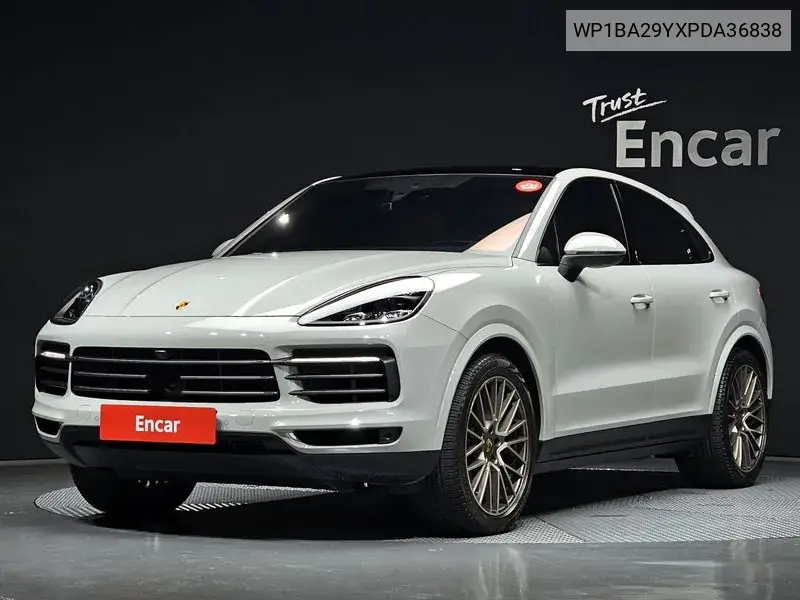 Porsche Cayenne 2023 года выпуска
