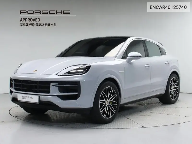 Porsche Cayenne 2024 года выпуска