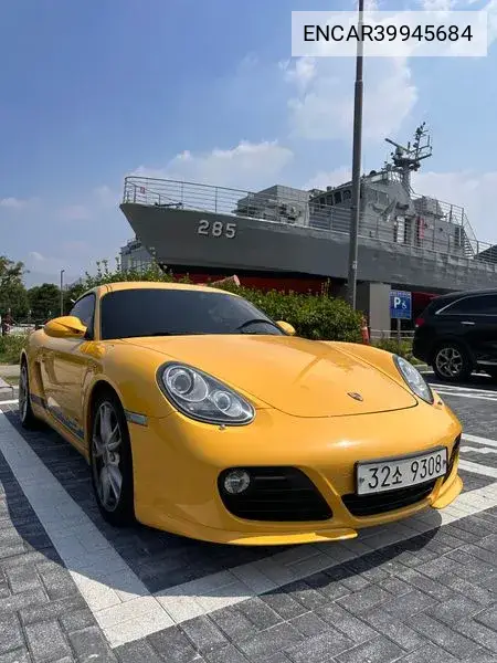 Porsche Cayman 2010 года выпуска