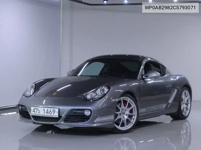 Porsche Cayman 2011 года выпуска