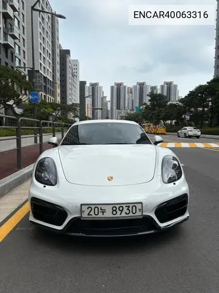 Porsche Cayman 2015 года выпуска