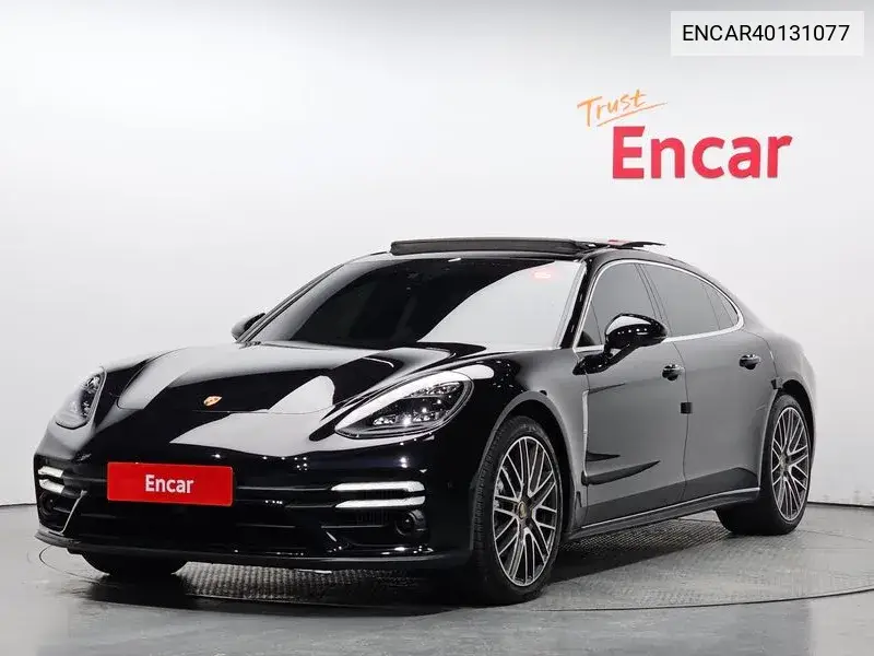 Porsche Panamera 2021 года выпуска