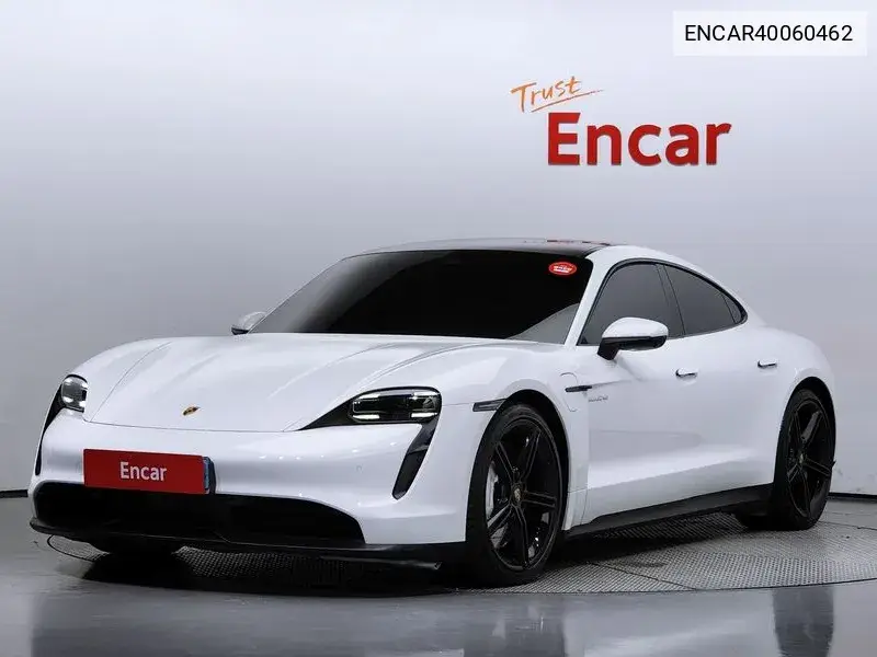 Porsche Taycan 2022 года выпуска