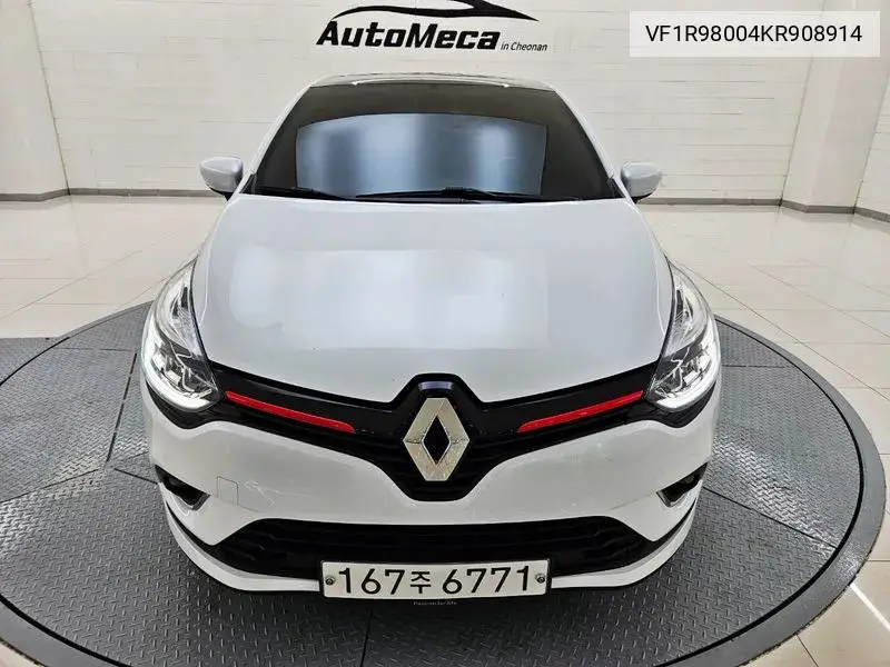 Renault Samsung Clio 2019 года выпуска