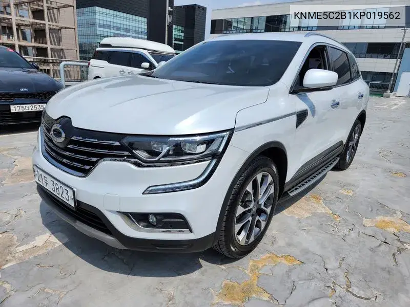 Renault Samsung QM6 2018 года выпуска