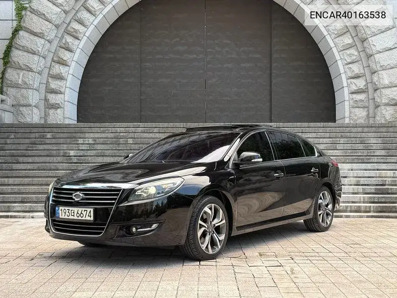 Renault Samsung SM7 2011 года выпуска