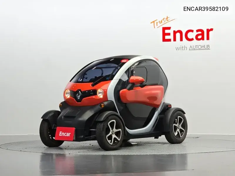 Renault Samsung Twizy 2018 года выпуска