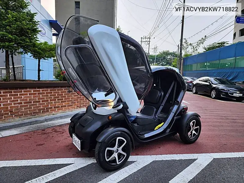 Renault Samsung Twizy 2019 года выпуска