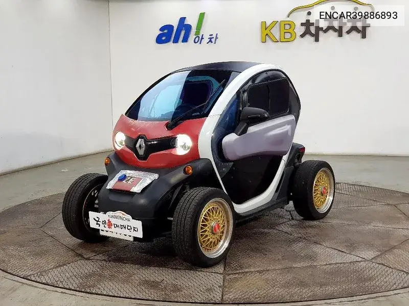 Renault Samsung Twizy 2019 года выпуска