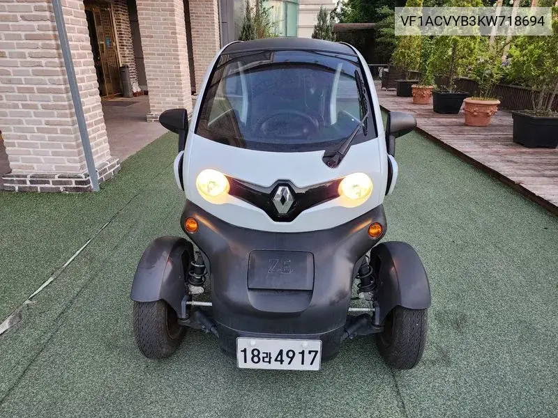 Renault Samsung Twizy 2019 года выпуска