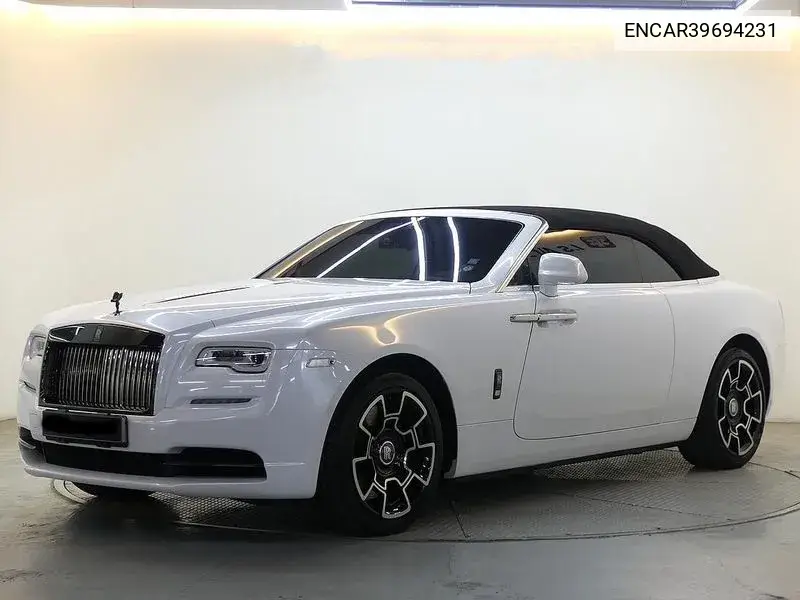 Rolls-Royce Dawn 2020 года выпуска
