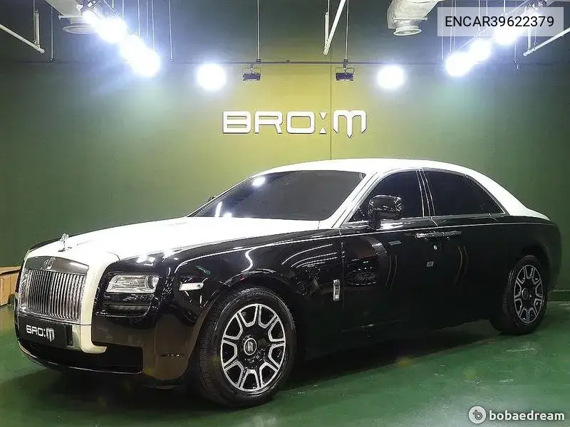 Rolls-Royce Ghost 2011 года выпуска