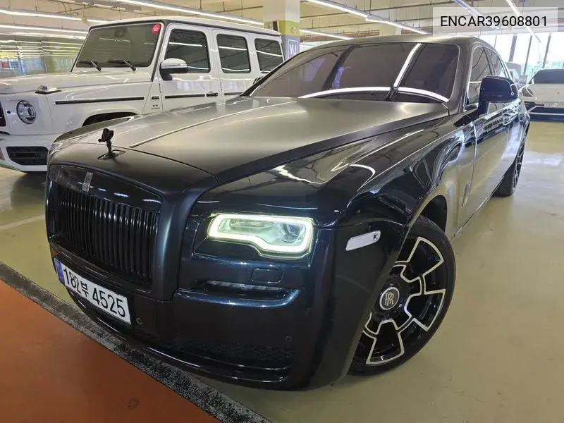 Rolls-Royce Ghost 2014 года выпуска