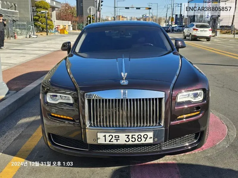 Rolls-Royce Ghost 2015 года выпуска