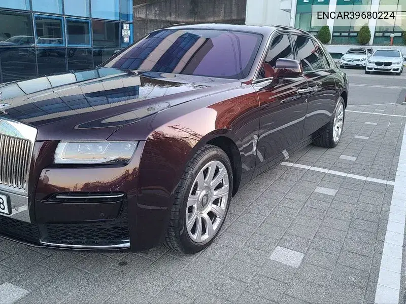 Rolls-Royce Ghost 2021 года выпуска