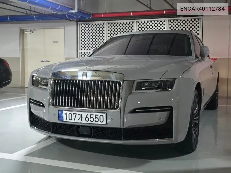 Rolls-Royce Ghost 2022 года выпуска