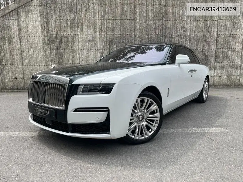 Rolls-Royce Ghost 2023 года выпуска