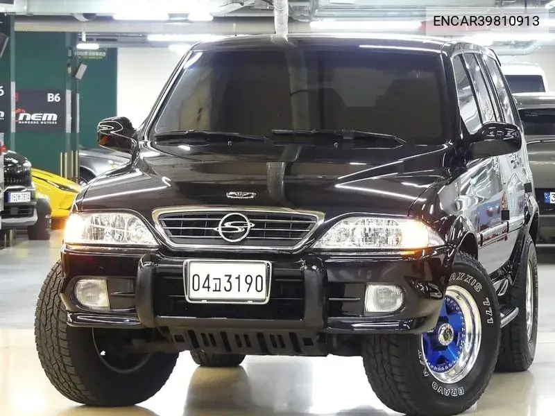 SsangYong Musso 2000 года выпуска