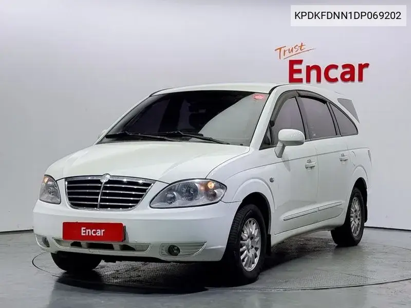SsangYong Rodius 2013 года выпуска