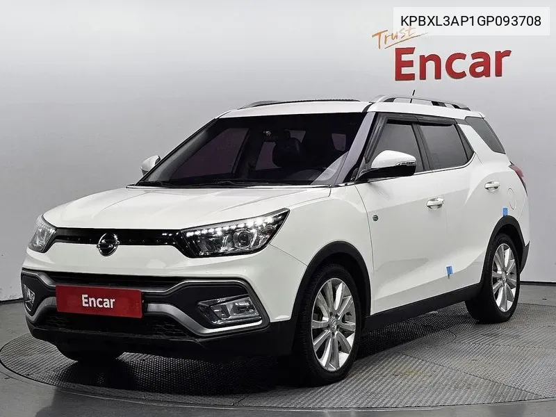 SsangYong Tivoli 2016 года выпуска