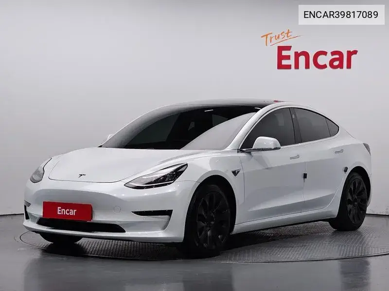 Tesla Model 3 2020 года выпуска