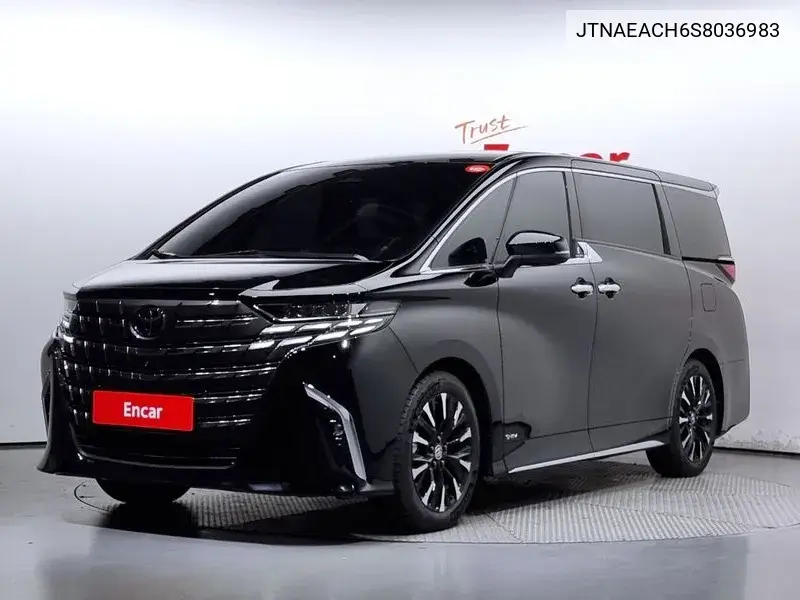 Toyota Alphard 2025 года выпуска