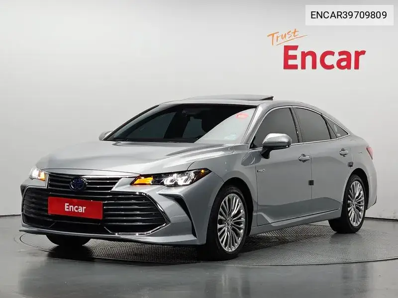 Toyota Avalon 2019 года выпуска