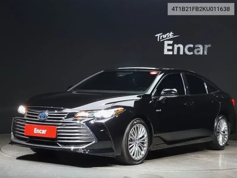 Toyota Avalon 2019 года выпуска