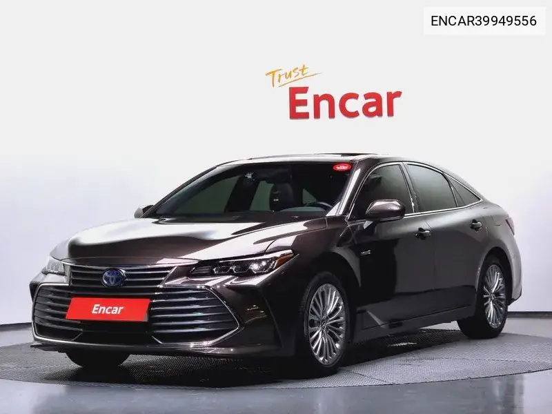 Toyota Avalon 2019 года выпуска