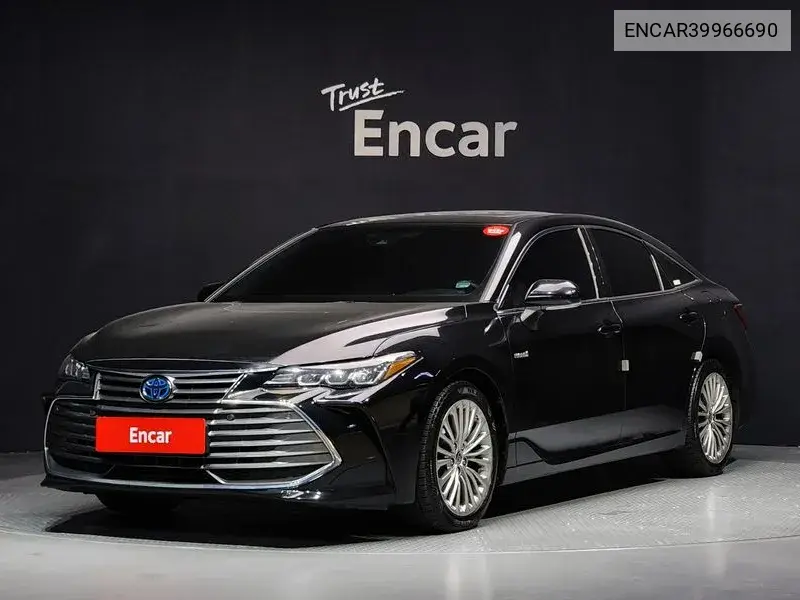 Toyota Avalon 2020 года выпуска