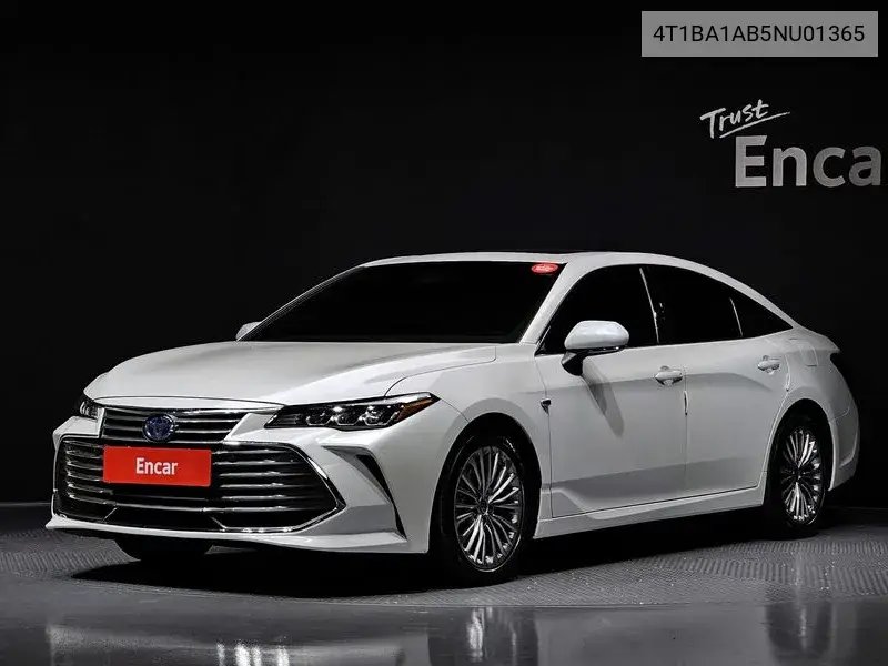 Toyota Avalon 2022 года выпуска
