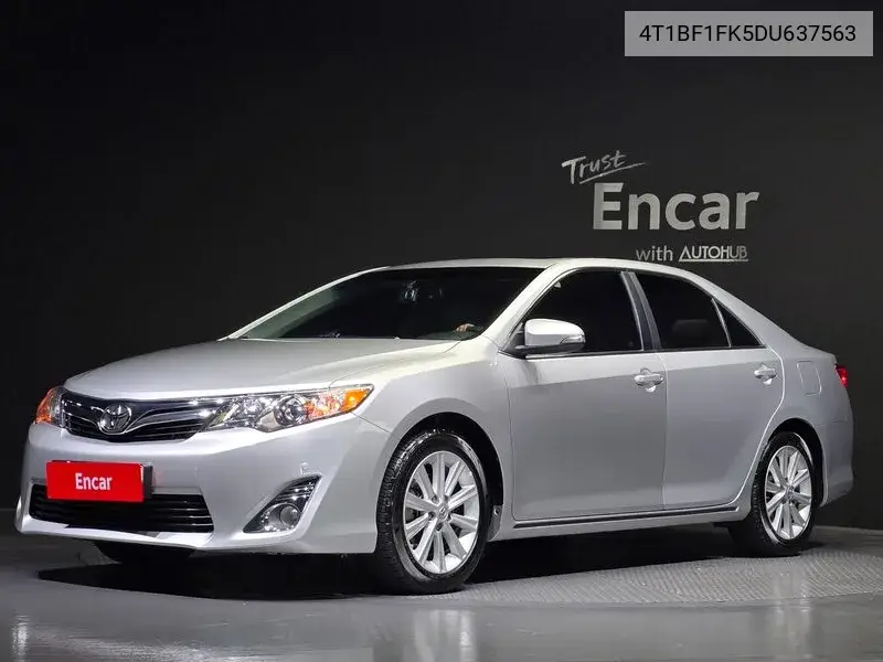Toyota Camry 2013 года выпуска