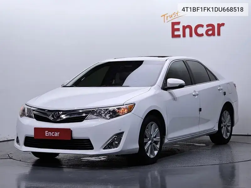Toyota Camry 2013 года выпуска