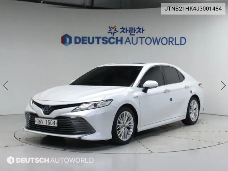 Toyota Camry 2017 года выпуска