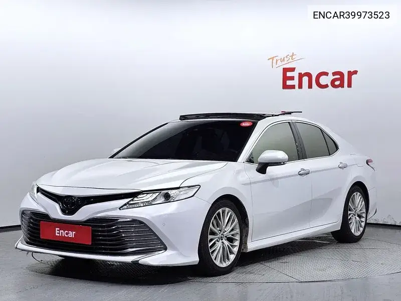 Toyota Camry 2018 года выпуска