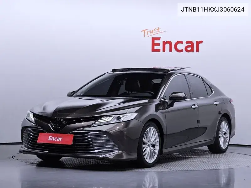 Toyota Camry 2018 года выпуска