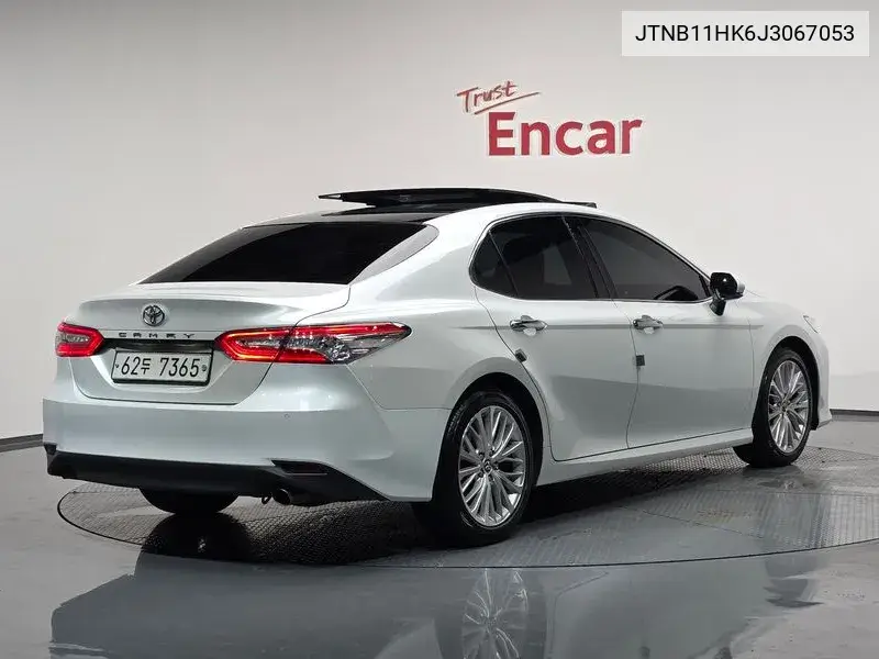 Toyota Camry 2018 года выпуска