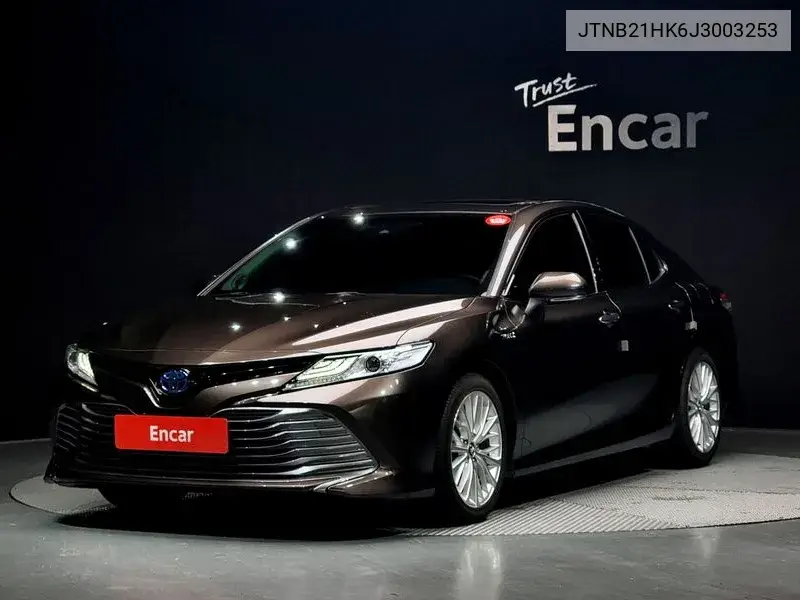 Toyota Camry 2018 года выпуска