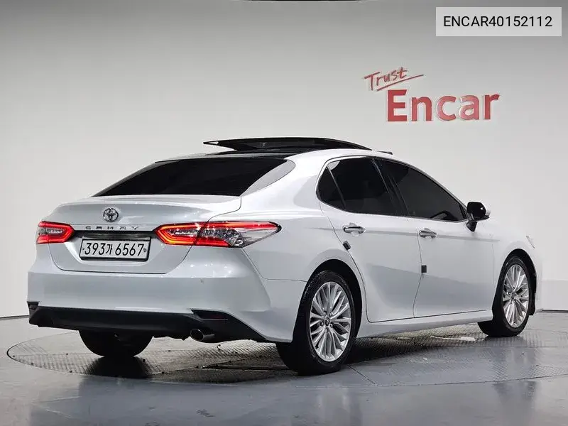 Toyota Camry 2018 года выпуска