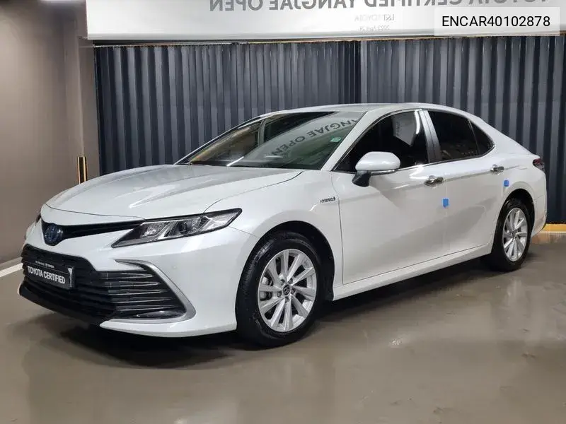 Toyota Camry 2023 года выпуска