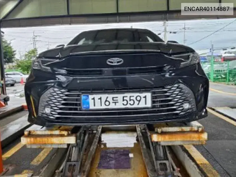 Toyota Camry 2025 года выпуска