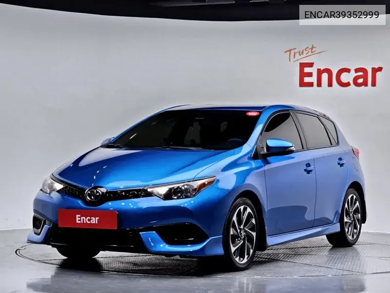 Toyota Corolla 2017 года выпуска