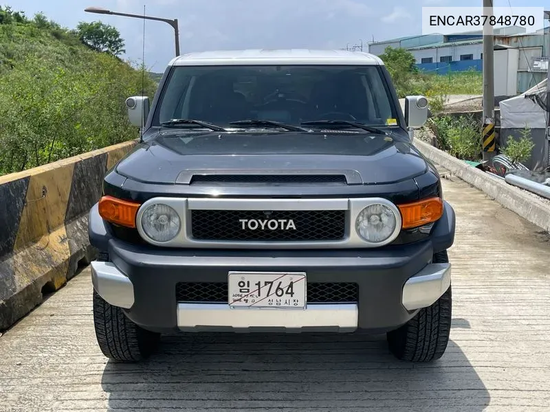 Toyota FJ Cruiser 2007 года выпуска
