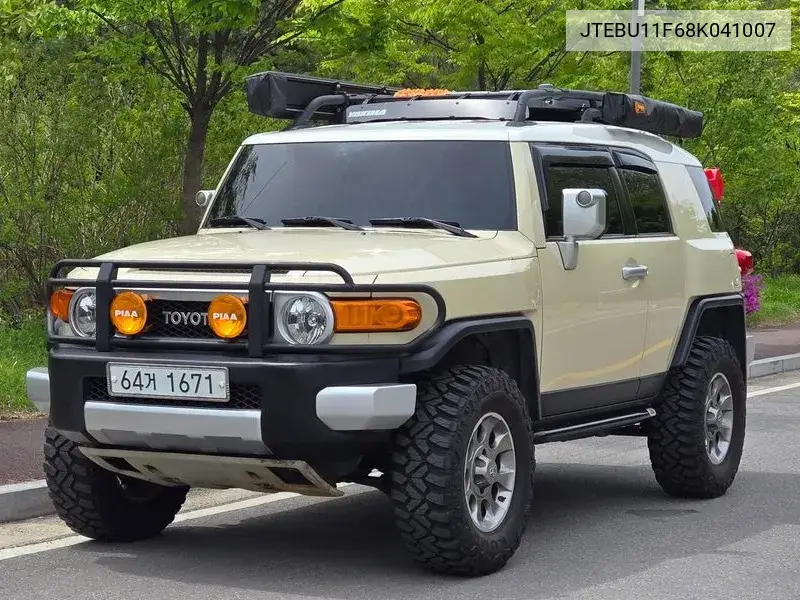 Toyota FJ Cruiser 2008 года выпуска